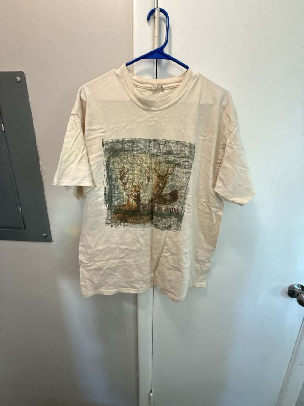 American Tradition Deer Graphic T-Shirt Beige Right to Hunt